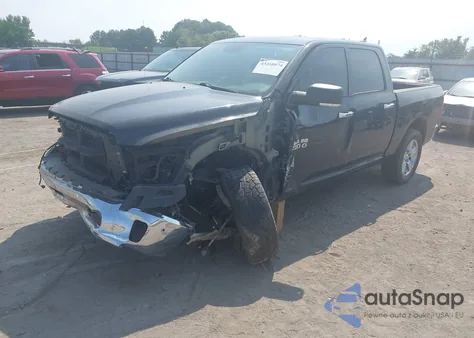 2015 Ram 1500 Big Horn z USA, uszkodzony, nr VIN 1C6RR7LT7FS710576